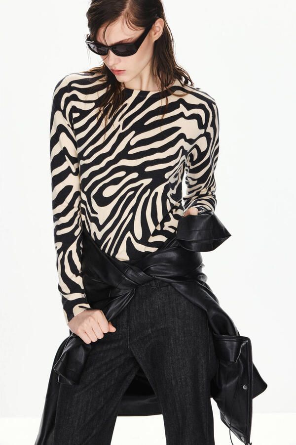 Mango trui met zebraprint zwart