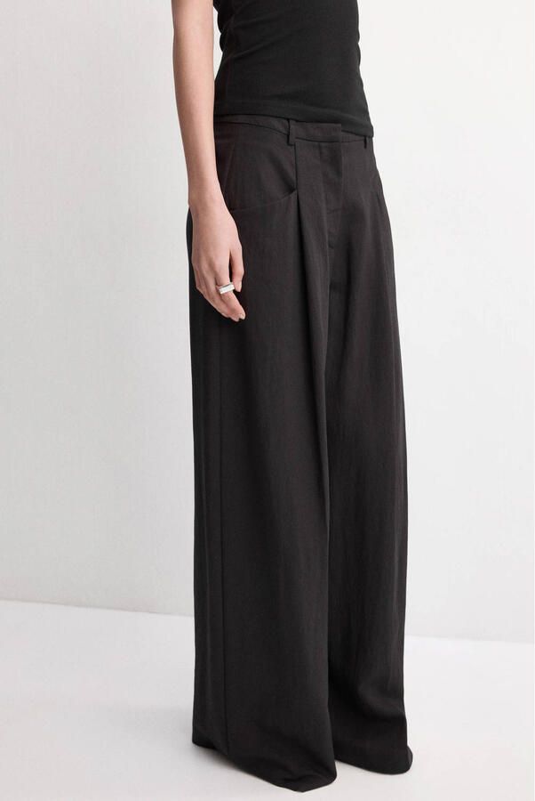 Mango wide leg regular waist pantalon zwart