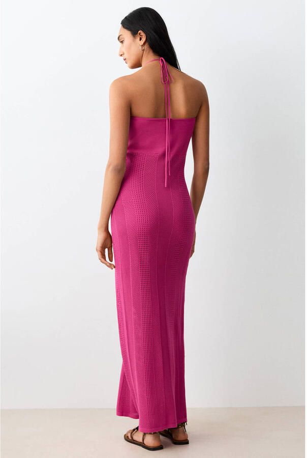 MANGO TEEN halter maxijurk met open breisel roze - Foto 2