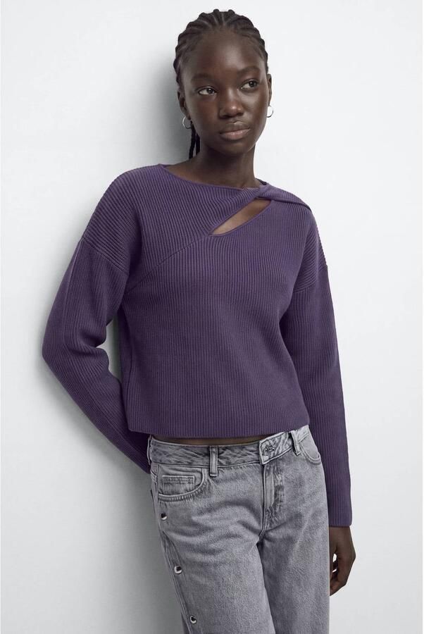 MANGO TEEN rechtvallende gebreide trui met cut-out paars