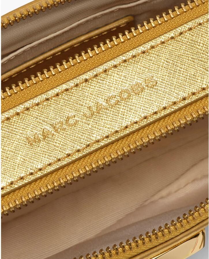 Marc Jacobs leren crossbody tas The Snapshot goudkleurig - Foto 2