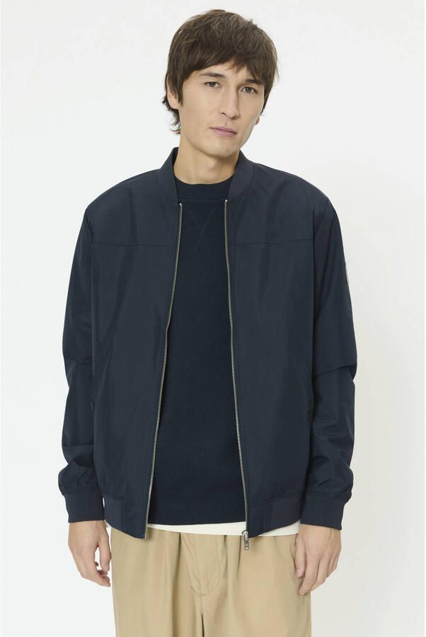 Matinique bomberjack MAclay van gerecycled polyester dark navy - Foto 7