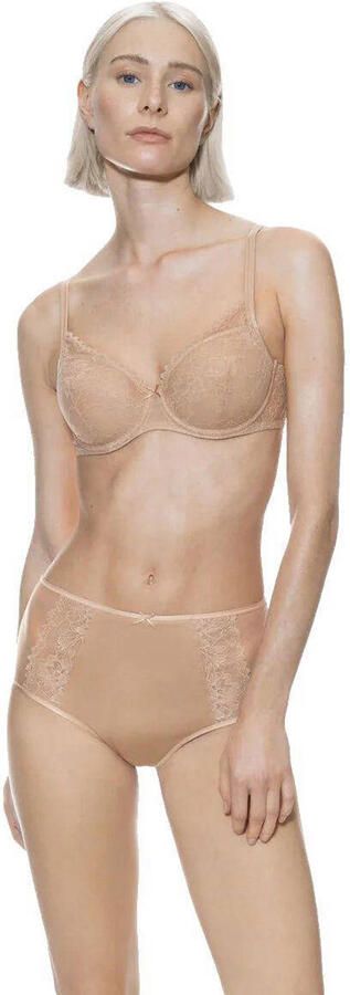 Mey voorgevormde spacer beugelbh Fabulous lichtbeige