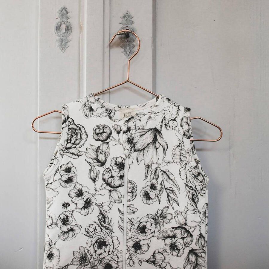 Mies & Co baby winter slaapzak Bumble Love Babyslaapzak Wit Bloe