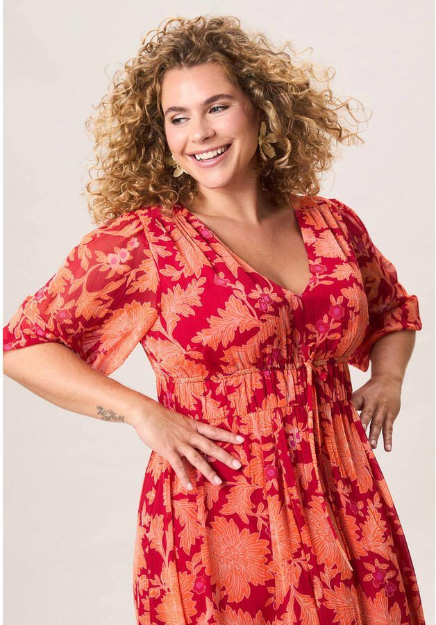 Miss Etam Plus gebloemde avondjurk met rijgdetail rood
