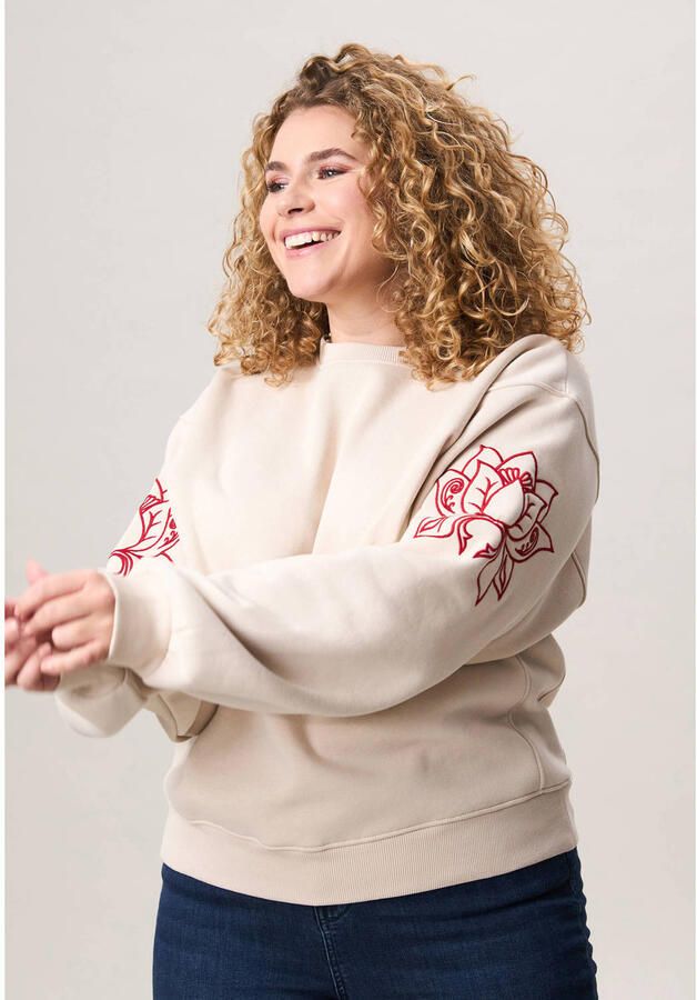 Miss Etam Plus gebloemde sweater crème