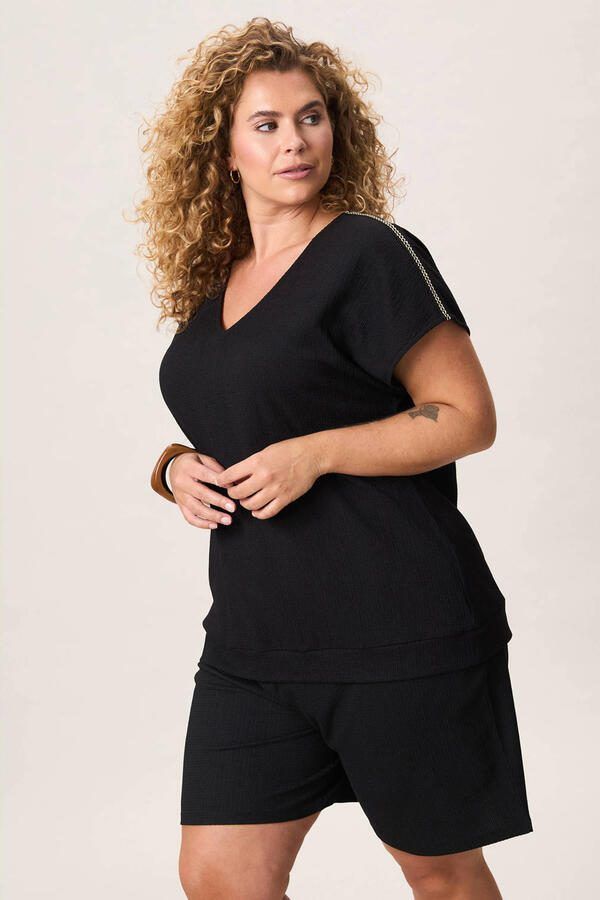Miss Etam Plus T-shirt met contrast bies zwart