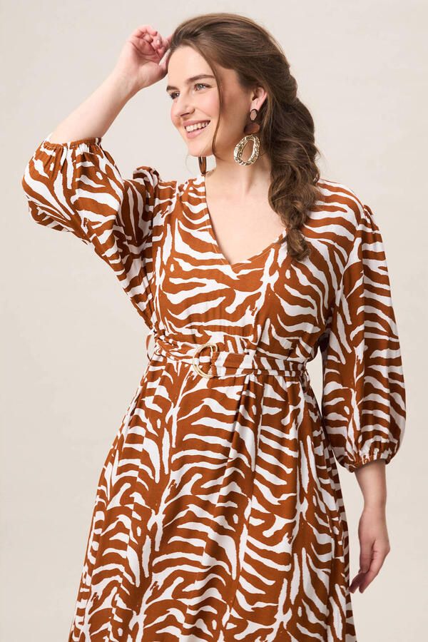 Miss Etam Plus zomerjurk met zebraprint camel