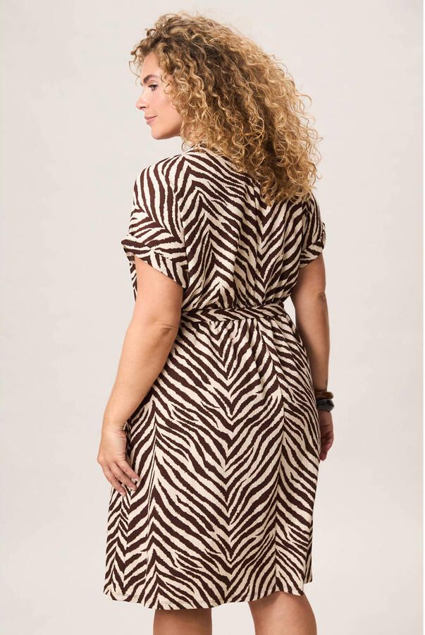 Miss Etam Plus zomerjurk met zebraprint zand - Foto 2