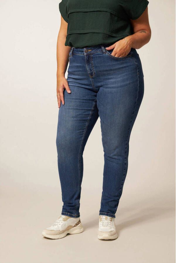Miss Etam Plus slim fit jeans Jackie medium denim