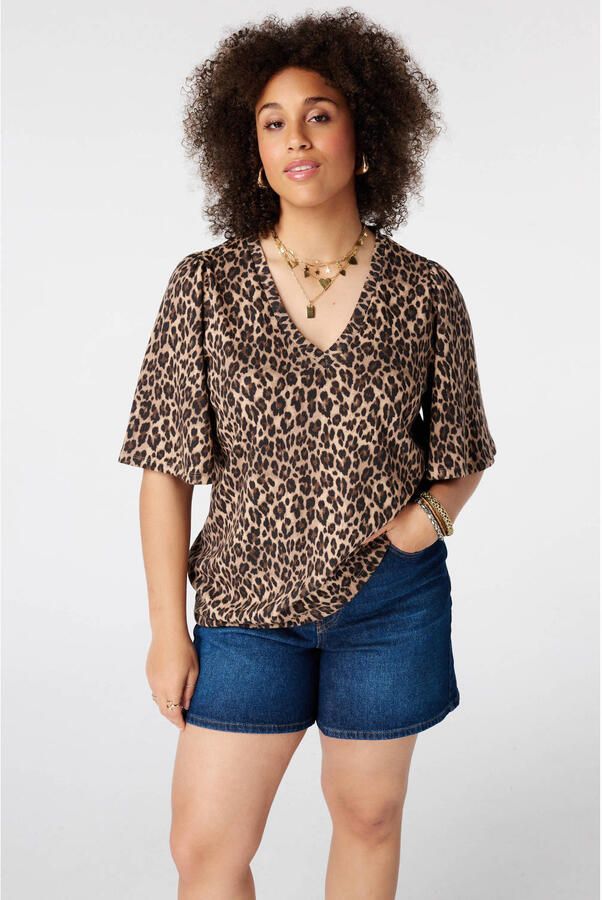 MS Mode blousetop Plus Size met panterprint bruin