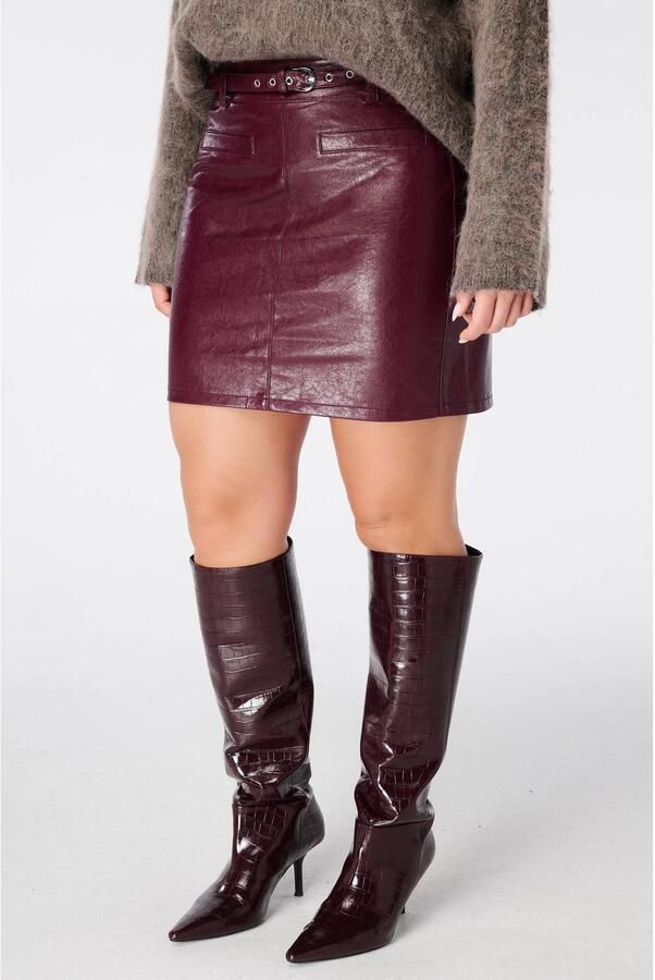 MS Mode imitatieleren korte rok donkerrood