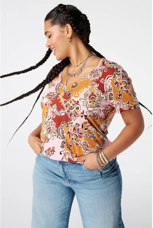 MS Mode rechtvallend T-shirt met print Plus Size oranje