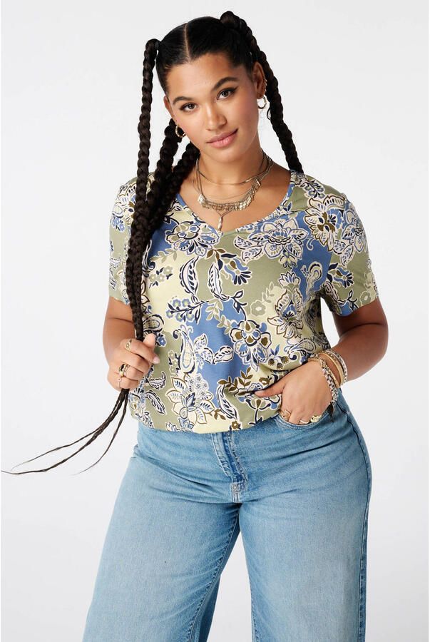 MS Mode rechtvallend T-shirt Plus Size met print groen