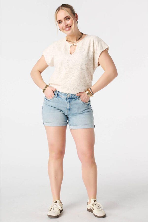 MS Mode slim regular waist short light blue denim