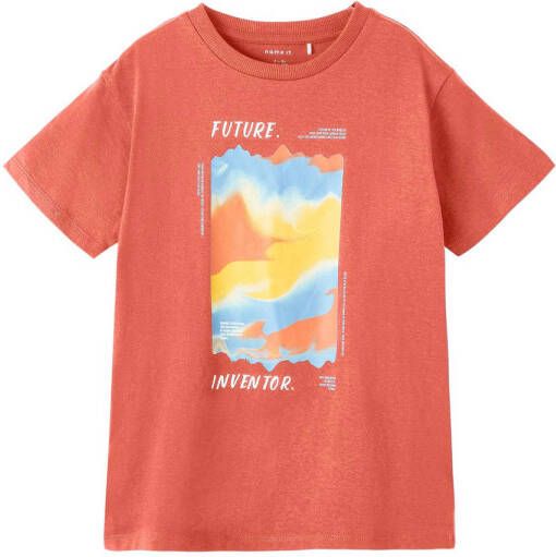 Name it KIDS T-shirt NKMDIMON met printopdruk koraal Oranje Jongens Stretchkatoen (duurzaam) Ronde hals 146 152
