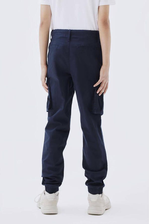 Name it KIDS cargobroek NKMRYAN donkerblauw Jongens Stretchkatoen Effen 134