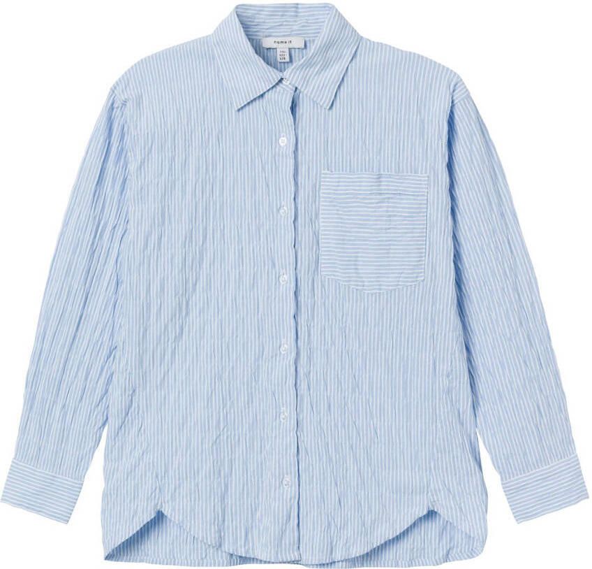 Name it KIDS gestreepte blouse NKFDUSTRIPES lichtblauw wit Meisjes Stretchkatoen Klassieke kraag 122 128