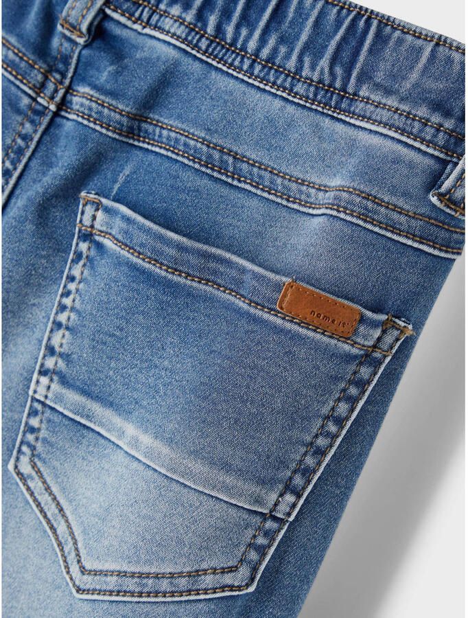 Name It Comfortjeans NKMROBIN voor jongens met knoopsluiting en elastisch denim casual gesneden denim slijtage-effecten aangezette manchet - Foto 2