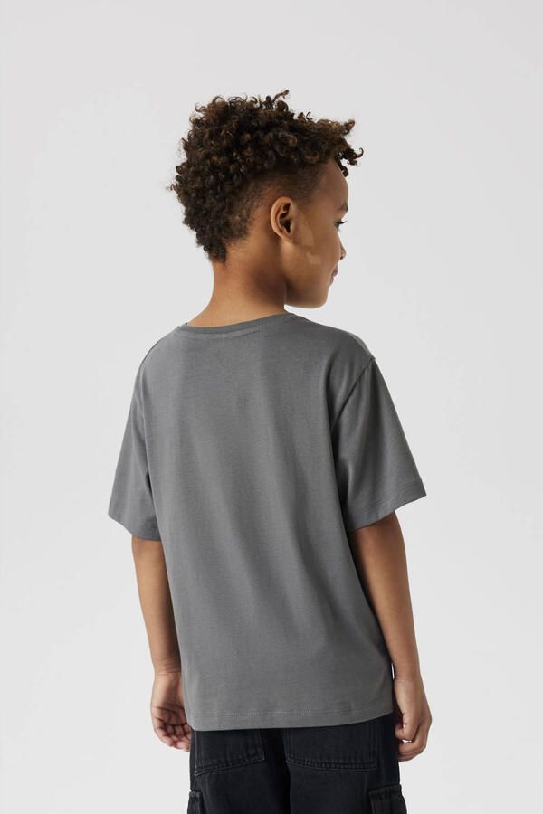 Name It T-shirt NKMBRODY SS NREG TOP NOOS met subtiel 3d-frontmotief - Foto 2