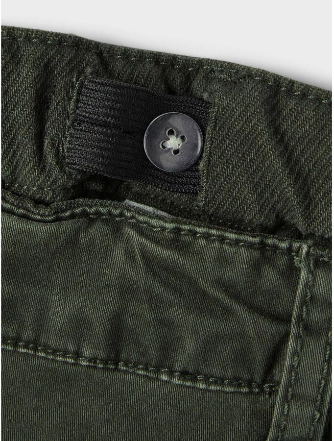 Name it MINI loose fit cargobroek NMMBEN donkergroen Jongens Stretchkatoen 104