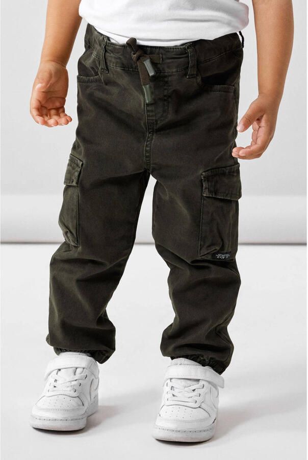 Name it MINI loose fit cargobroek NMMBEN donkergroen Jongens Stretchkatoen 116 - Foto 3