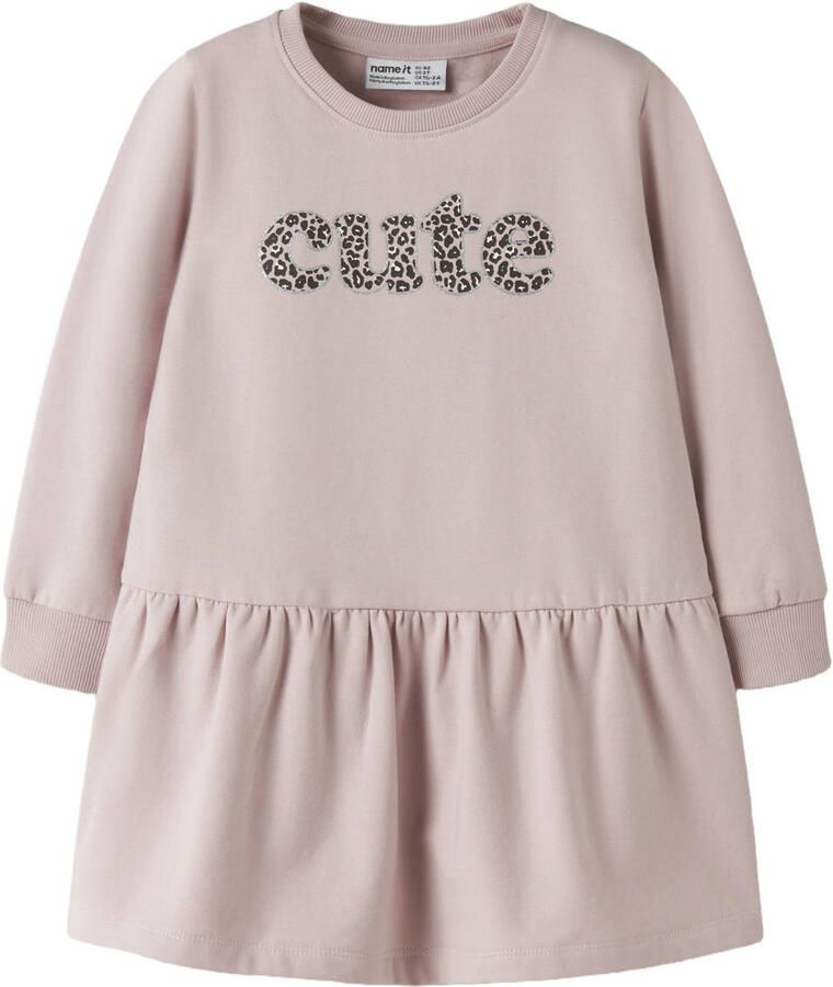 NAME IT MINI midi sweatjurk met ruches en tekst lichtroze