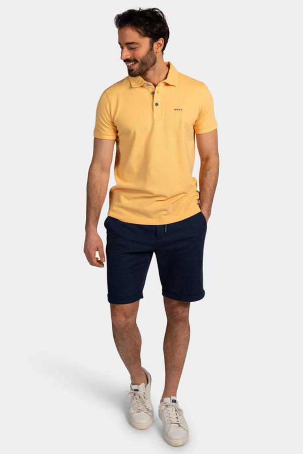 New Zealand Auckland regular polo geel