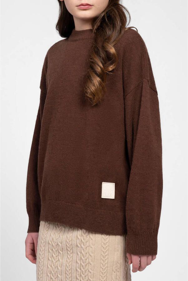 NIK&NIK gebreide sweater met backprint donkerbruin