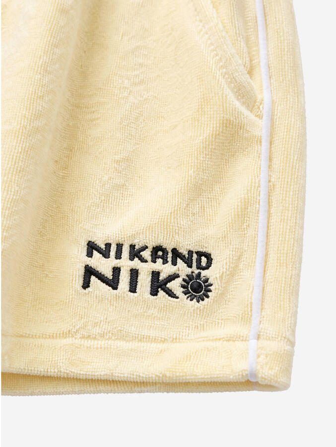 NIK&NIK regular waist sweatshort lichtgeel - Foto 2