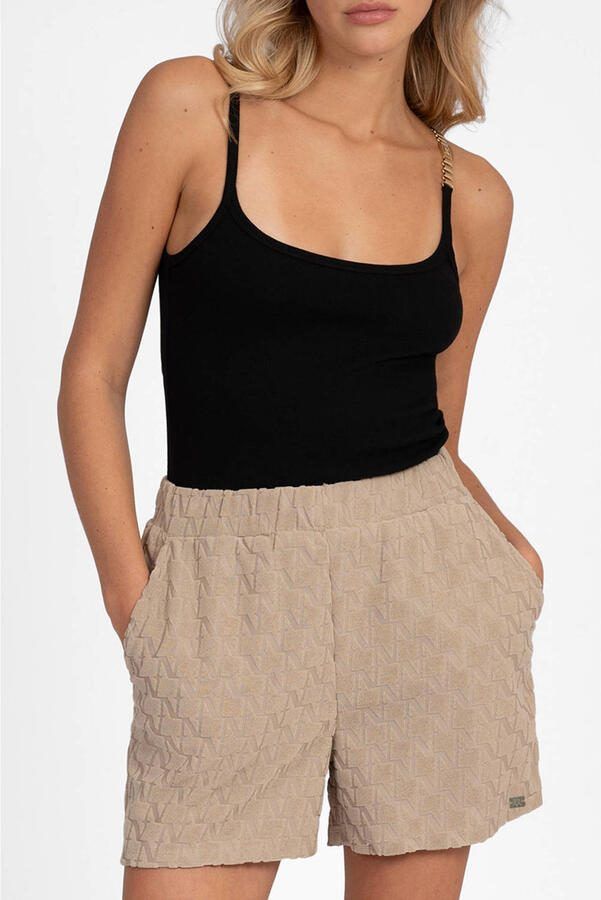 NIKKIE high waist casual short met textuur beige