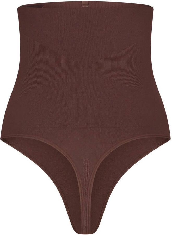 NIKKIE medium corrigerende high waist string bruin