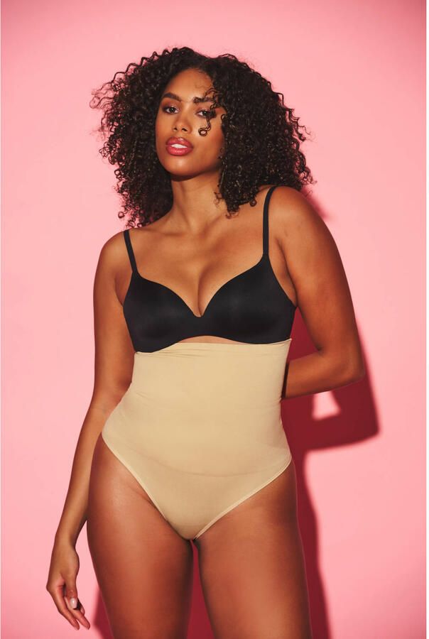 NIKKIE medium corrigerende high waist string lichtbeige - Foto 3