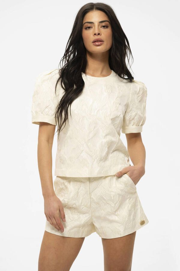 NIKKIE regular waist casual short crème met lurex
