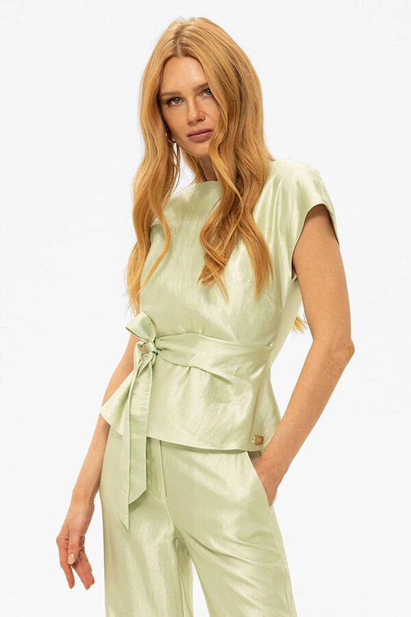 NIKKIE top lichtgroen