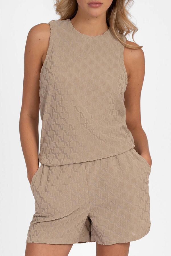 NIKKIE top met textuur beige