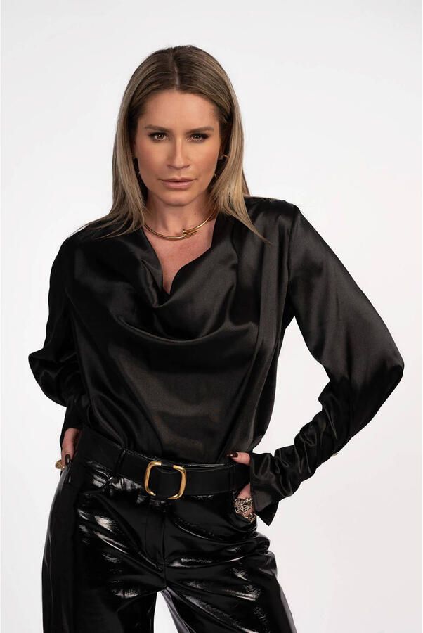 NIKKIE top zwart