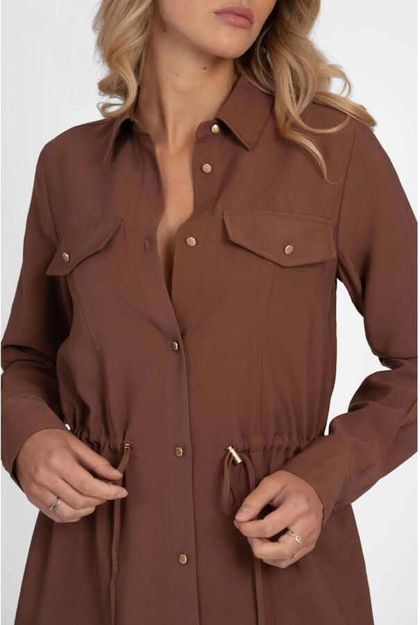 NIKKIE viscose korte blousejurk bruin