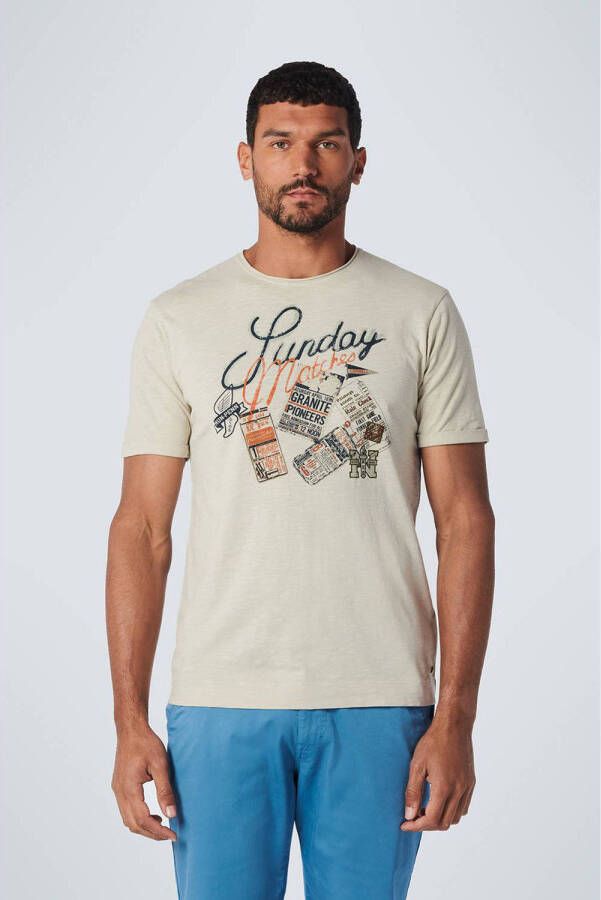 No Excess T-shirt met printopdruk kit