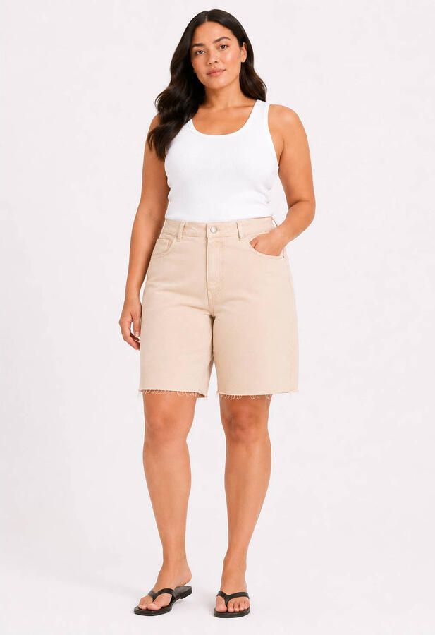 NOISY MAY Curve denim regular waist jort ecru