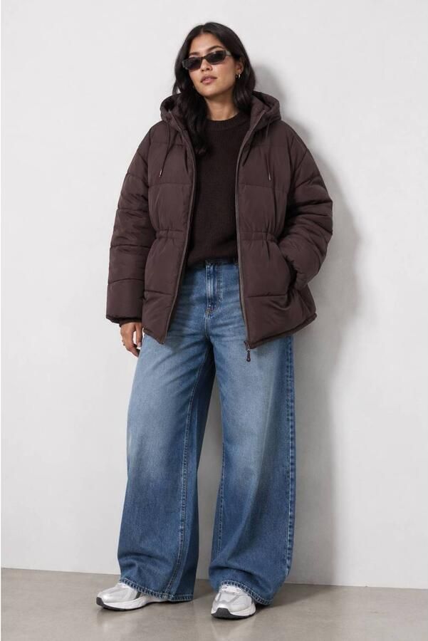NOISY MAY Curve Plus Size gewatteerde winterjas donkerbruin - Foto 2
