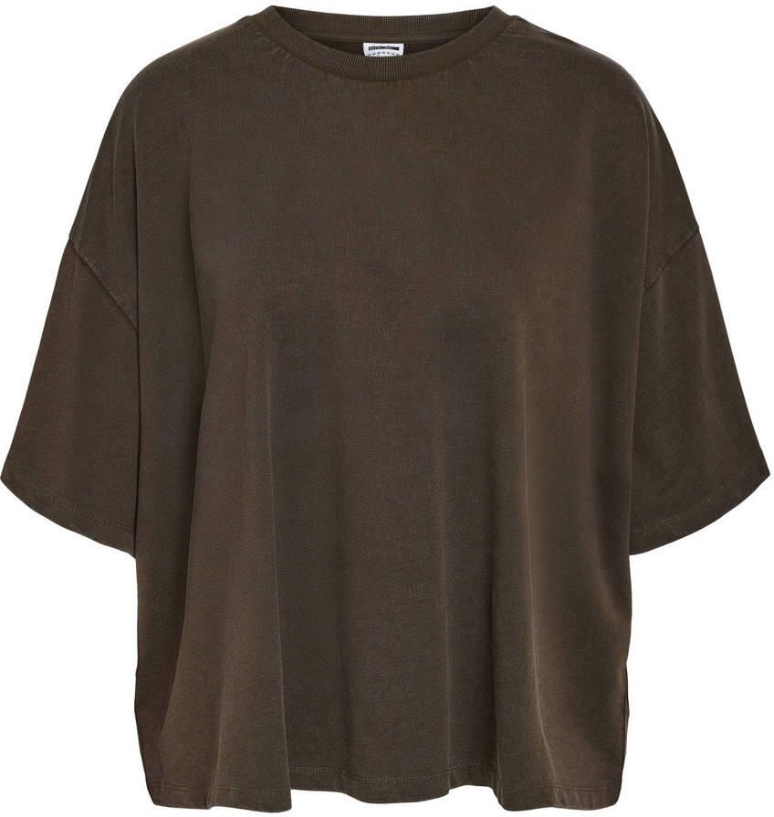 NOISY MAY Curve T-shirt donkerbruin