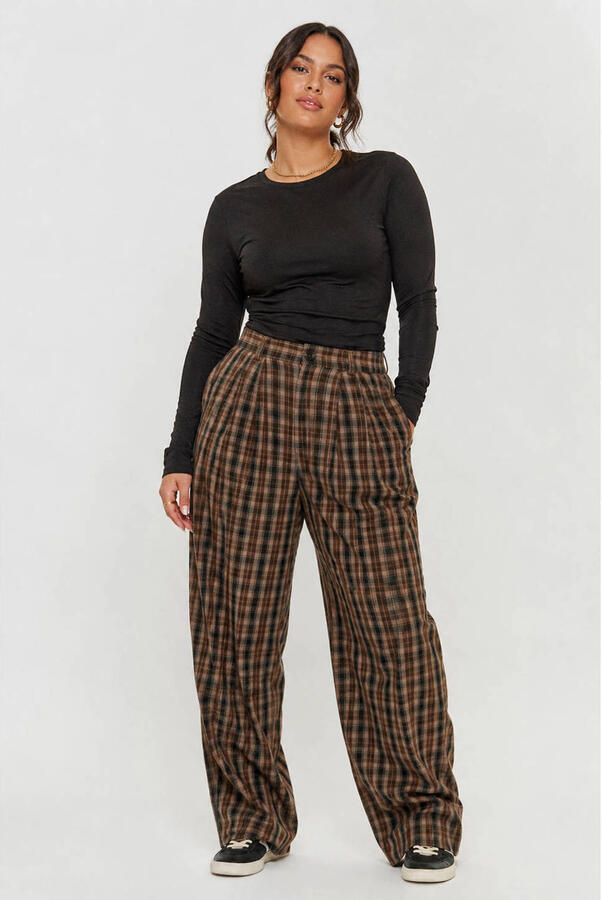 NOISY MAY Curve wide leg geruite pantalon Plus Size met linnen bruin