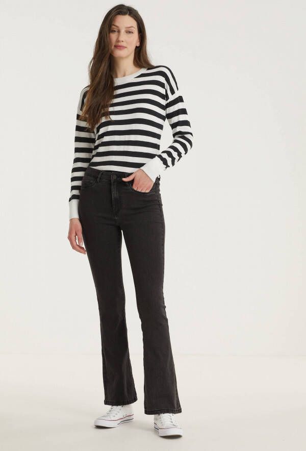 Noisy May Slim fit bootcut jeans met 5-pocketmodel model 'SALLIE'