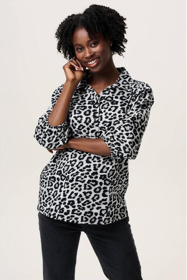 Noppies maternity zwangerschaps blousetop met panterprint grijs
