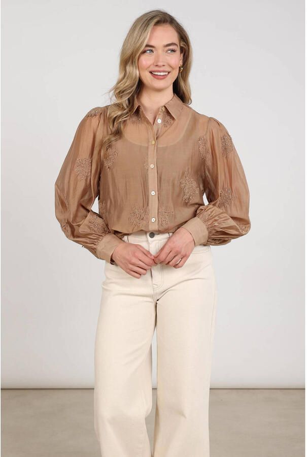NUKUS Dames Blouses Milanova Blouse Embroidery Camel - Foto 5