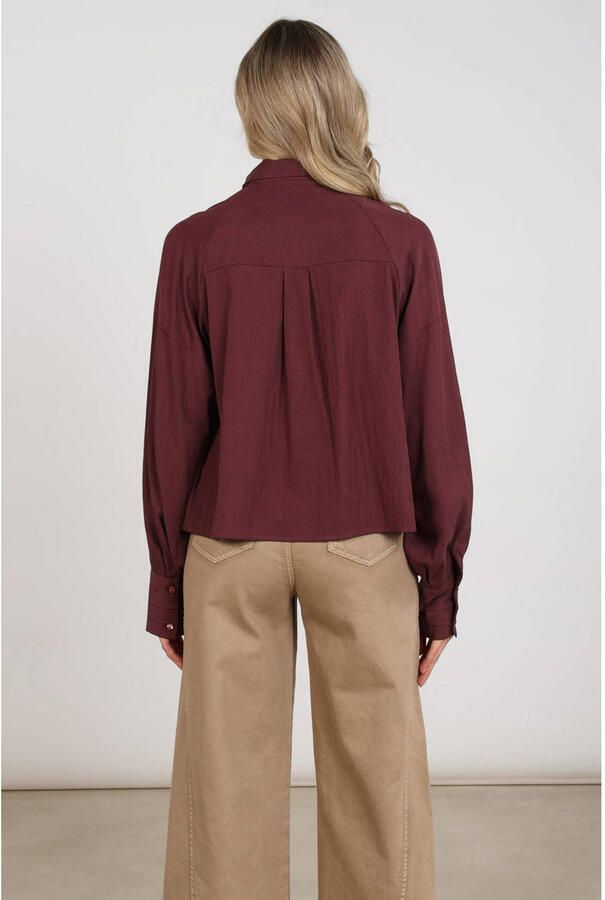 NUKUS blouse met plooien donkerrood - Foto 2