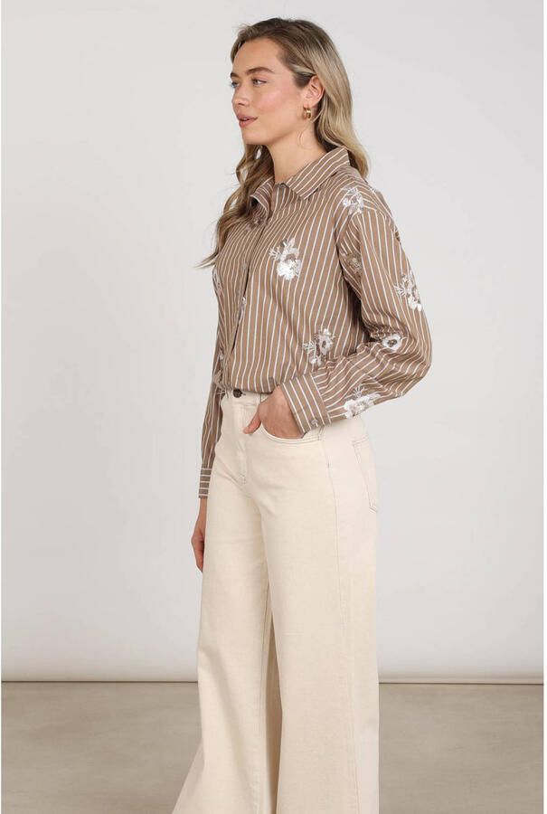 NUKUS gestreepte blouse met pailletten taupe - Foto 3