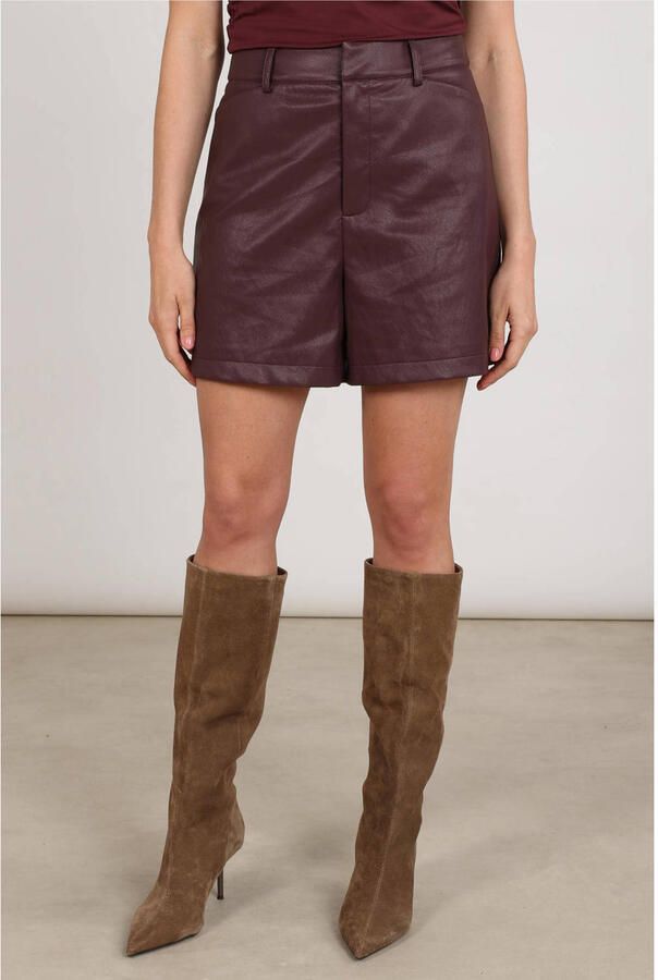 NUKUS imitatieleren high waist regular fit casual short aubergine