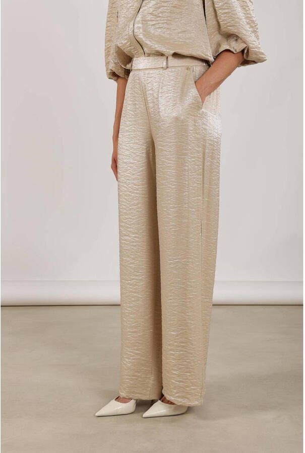 NUKUS satijnen straight high waist broek zand - Foto 5